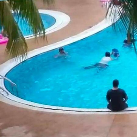 Aiman Homestay ポートディクソン エクステリア 写真
