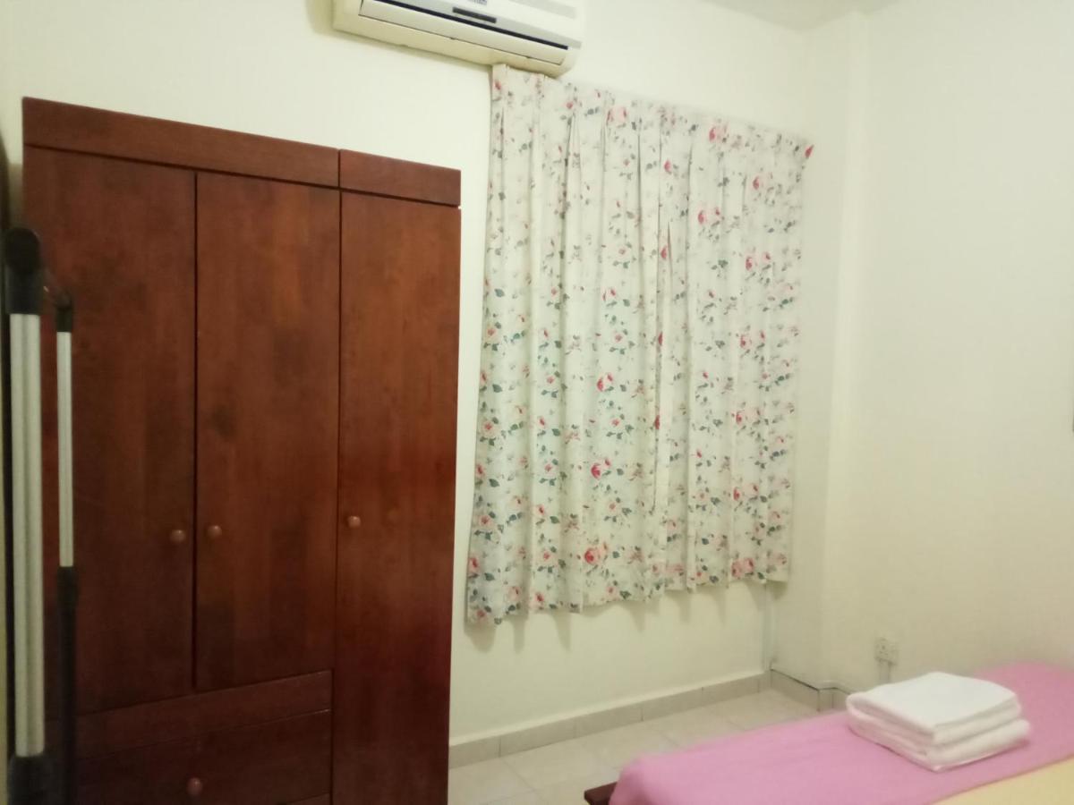 Aiman Homestay ポートディクソン エクステリア 写真