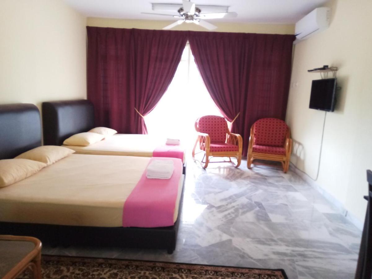 Aiman Homestay ポートディクソン エクステリア 写真
