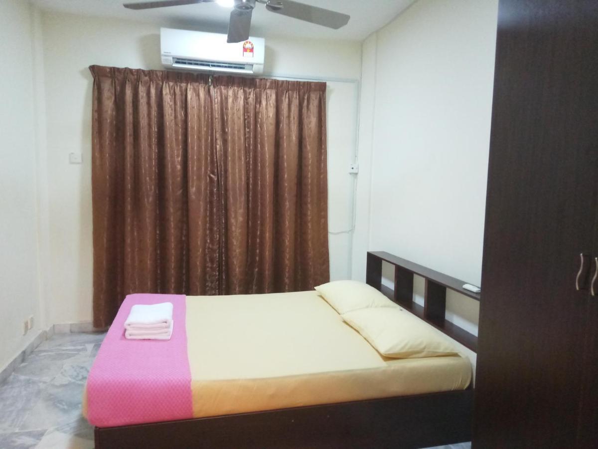 Aiman Homestay ポートディクソン エクステリア 写真