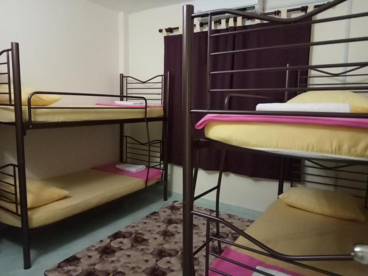 Aiman Homestay ポートディクソン エクステリア 写真