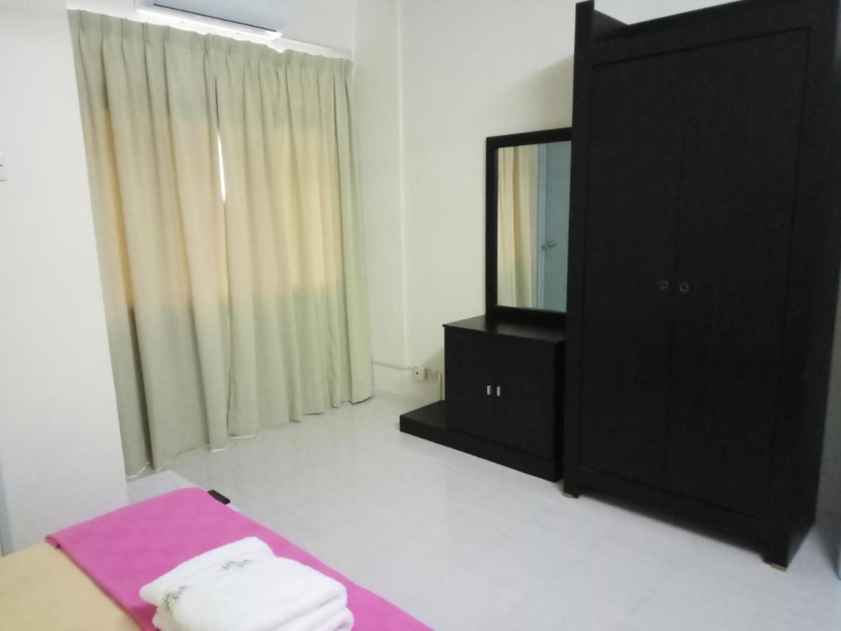 Aiman Homestay ポートディクソン エクステリア 写真