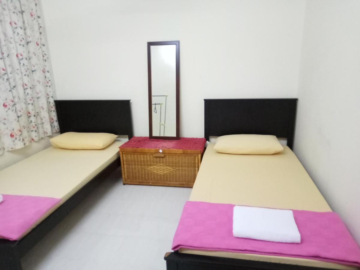 Aiman Homestay ポートディクソン エクステリア 写真