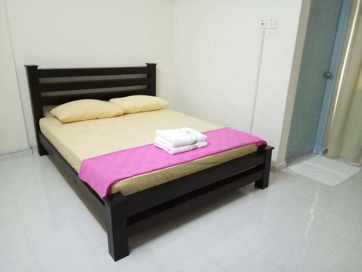Aiman Homestay ポートディクソン エクステリア 写真