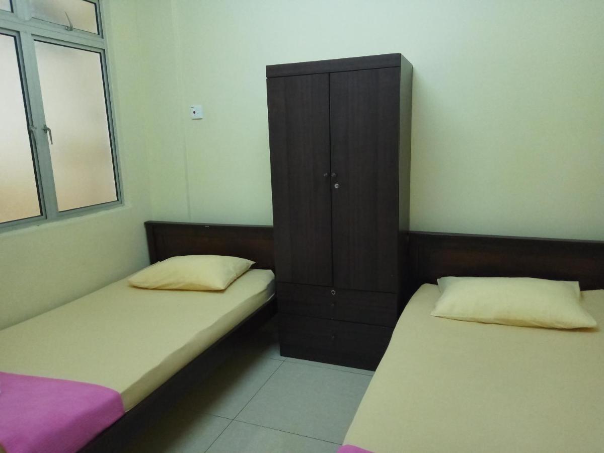 Aiman Homestay ポートディクソン エクステリア 写真